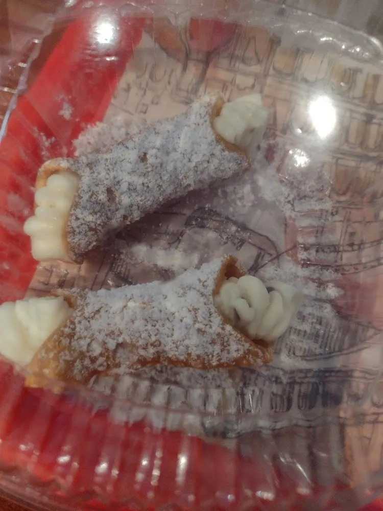 Cannoli